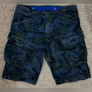 Men’s size 36 G-STAR RAW Cargo Shorts